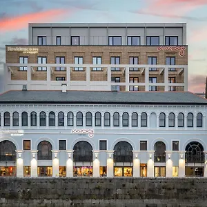 Hotel Moxy, Cork